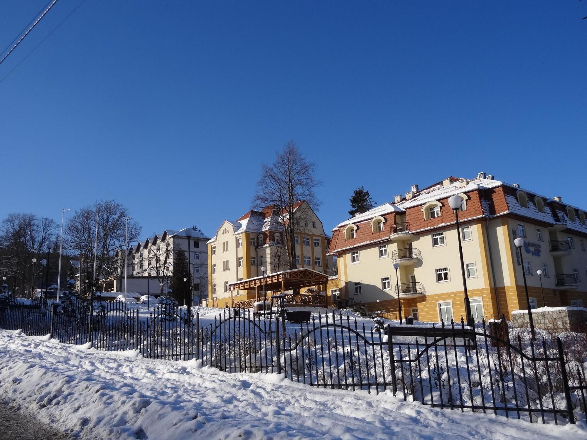 Hotel Zdrojowy Sanus Świeradów-Zdrój Exterior foto